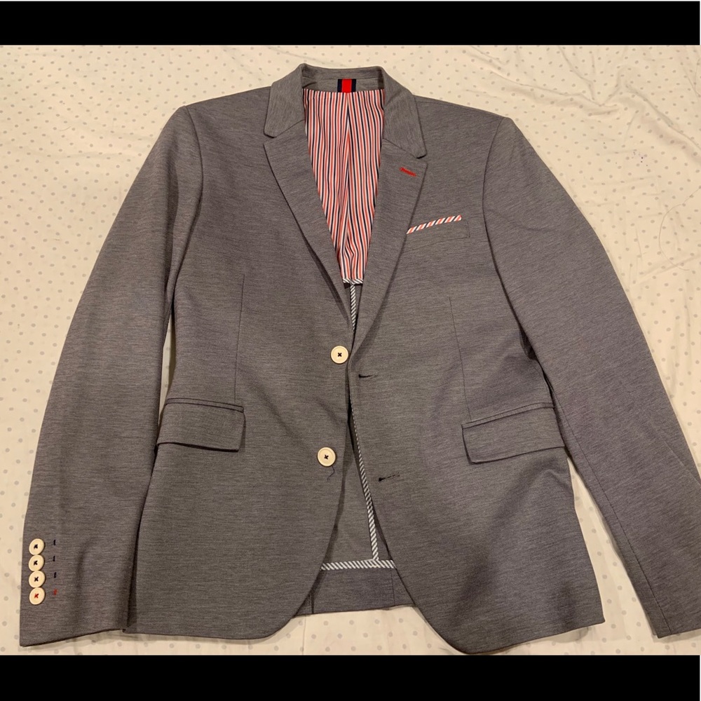 Zara Men’s Grey Striped Blazer
